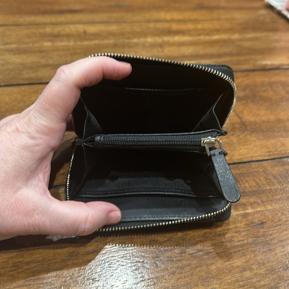 Excellent - Kate Spade small accordion style zipper wallet. - Picture 6 of 12